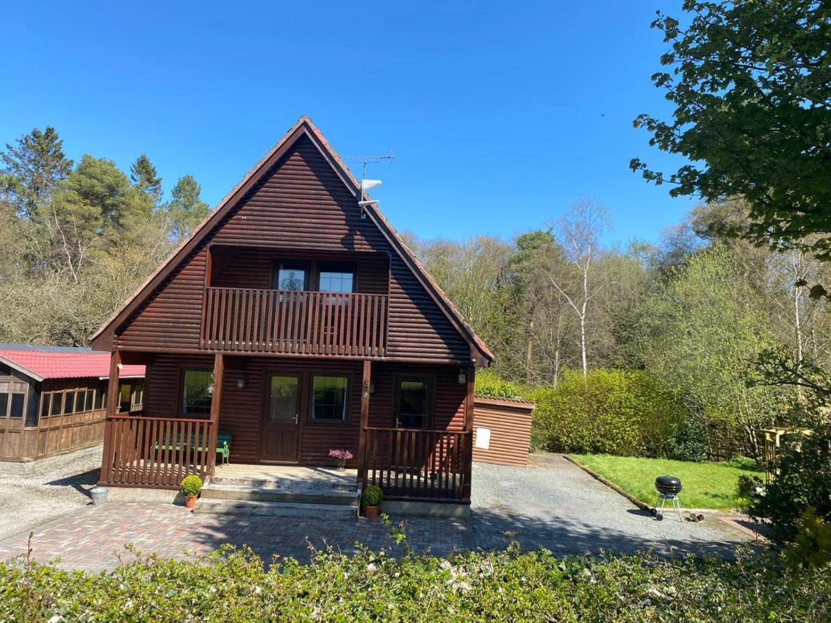Cosy Lakeside Chalet With Option To Add Private Hot Tub Duneena エクステリア 写真