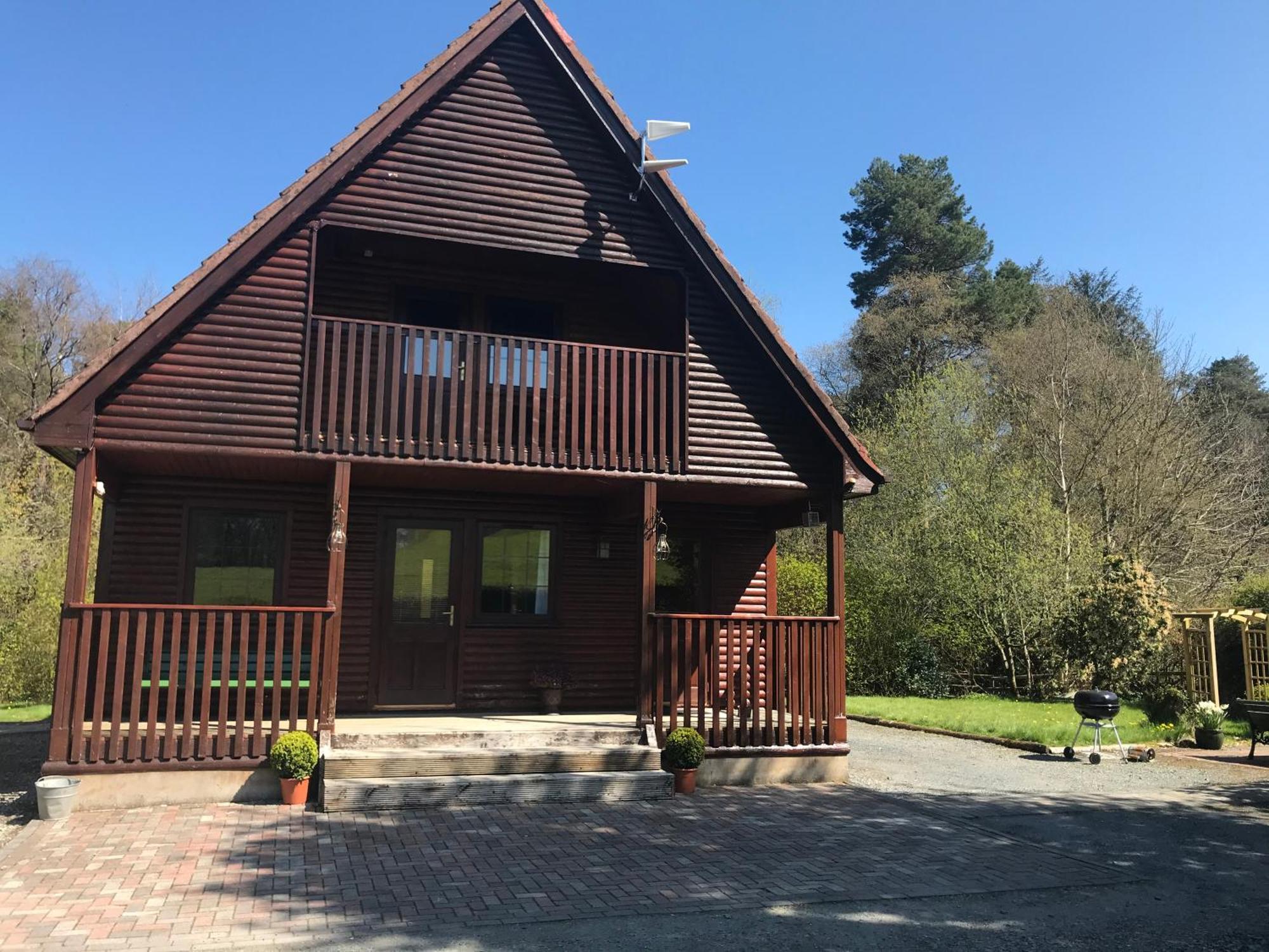 Cosy Lakeside Chalet With Option To Add Private Hot Tub Duneena エクステリア 写真